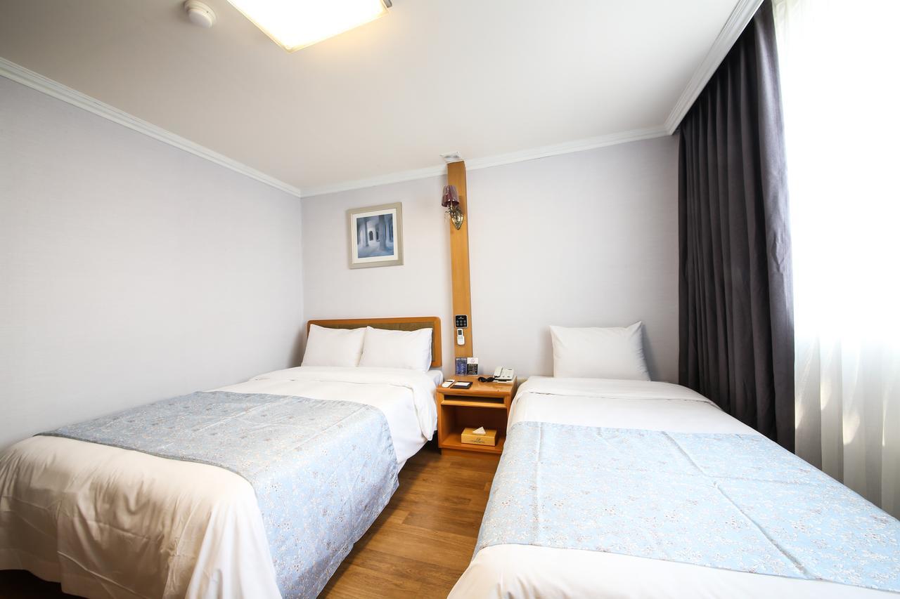 Gwangalli Utopia Tourist Hotel Пусан Екстериор снимка