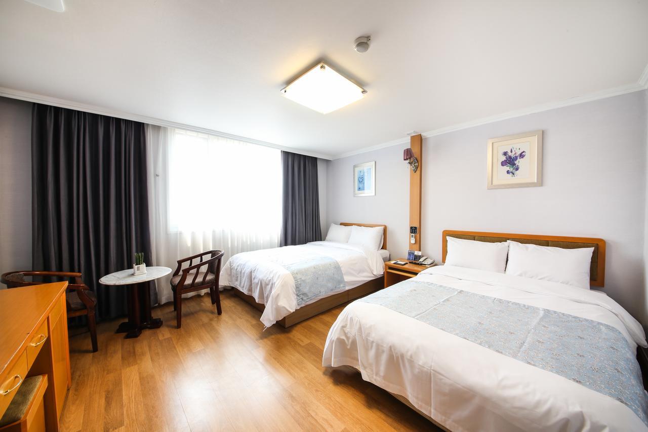 Gwangalli Utopia Tourist Hotel Пусан Екстериор снимка