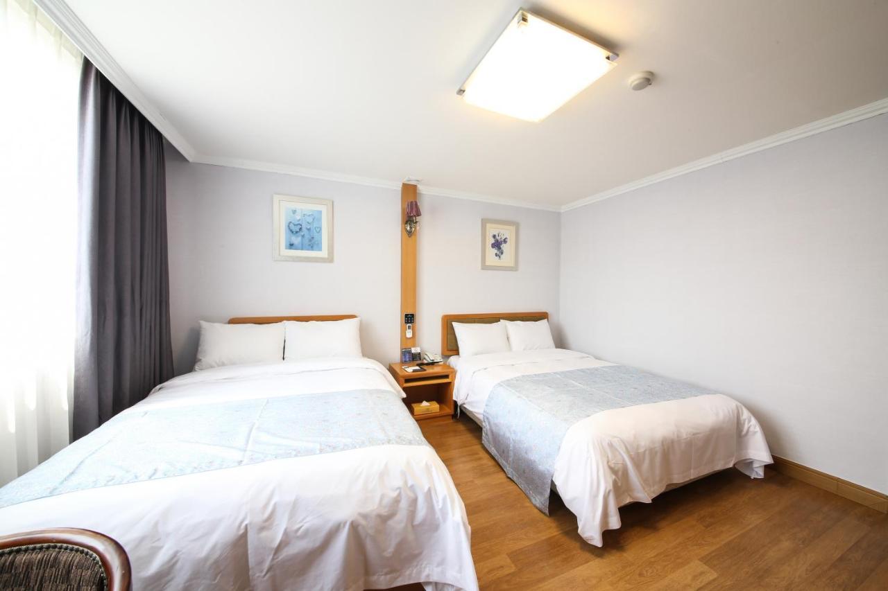 Gwangalli Utopia Tourist Hotel Пусан Екстериор снимка